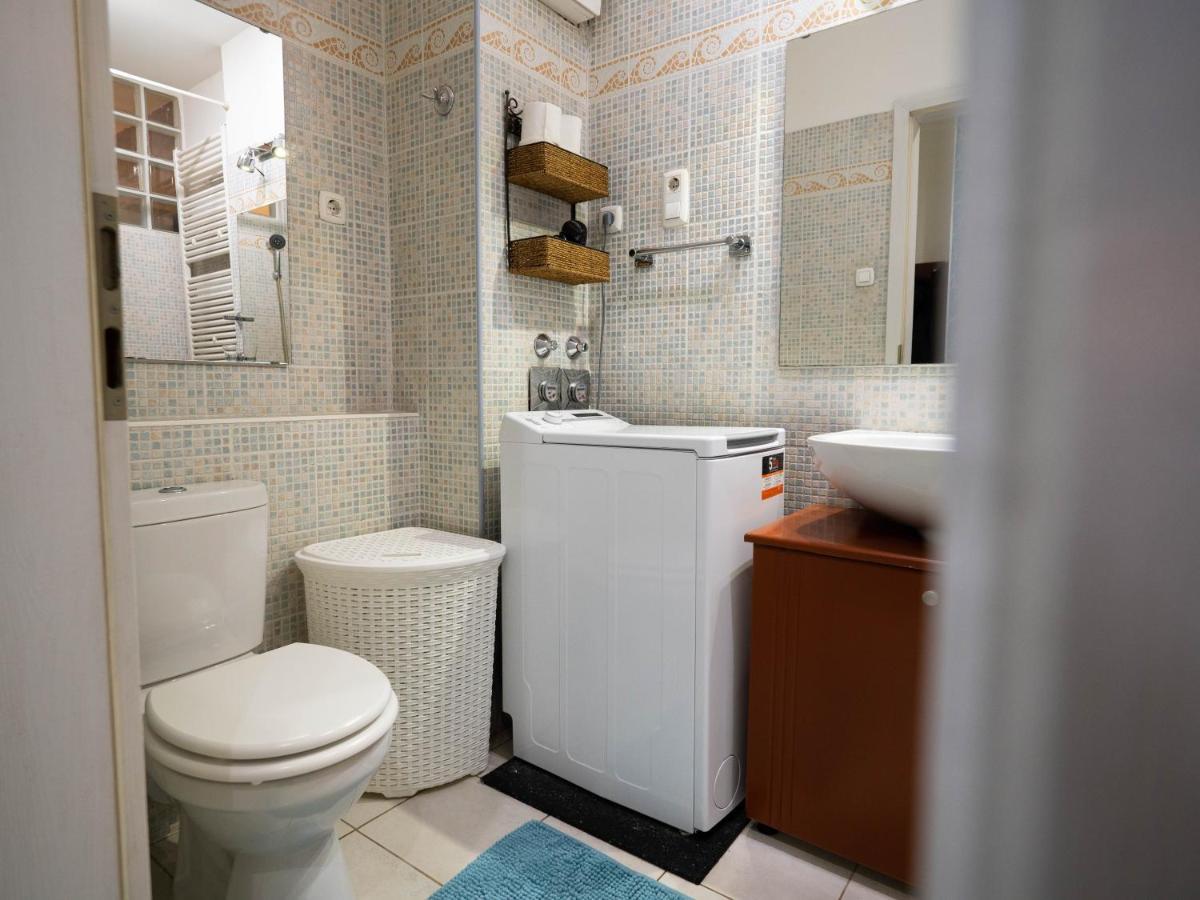 Super Cute Studio With Terrace Next To Gozsdu Passage Budapest Exterior foto